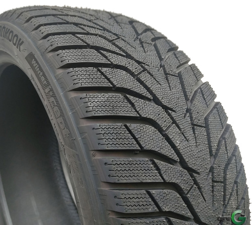 Hankook Winter i*Cept iZ3 W636 235/55R19 105H