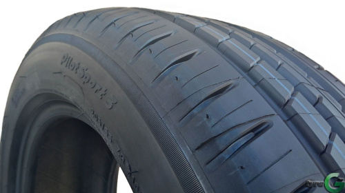 Michelin Pilot Sport 3 255/40ZR19 100Y MO