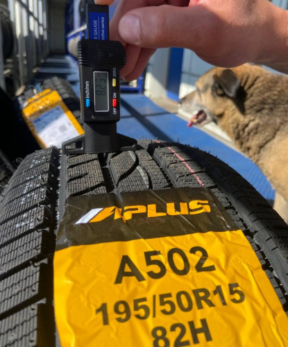 Aplus A502 255/50R19 107H XL